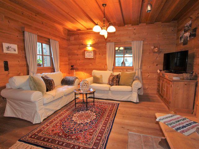 Selbstversorger-Almhütte in Gosau  GOS-OOE