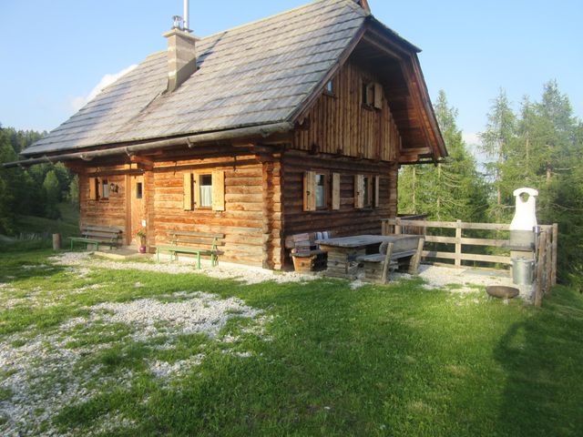 Almhütte mit Aussicht in Falkert Kärnten FAL-KTN