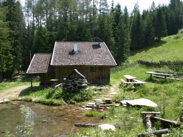Almhütte in Zederhaus im Lungau ONT-SBG