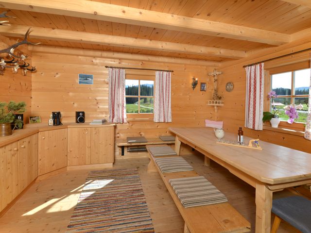 Almhütte in Reit im Winkel WID-BRD