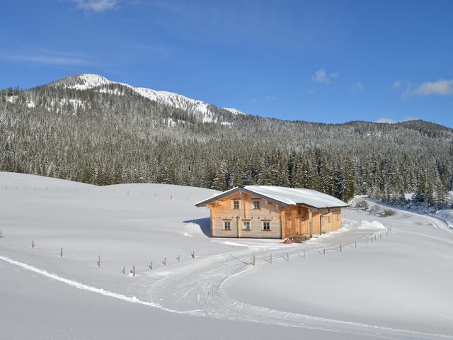 Almhütte in Reit im Winkel WID-BRD