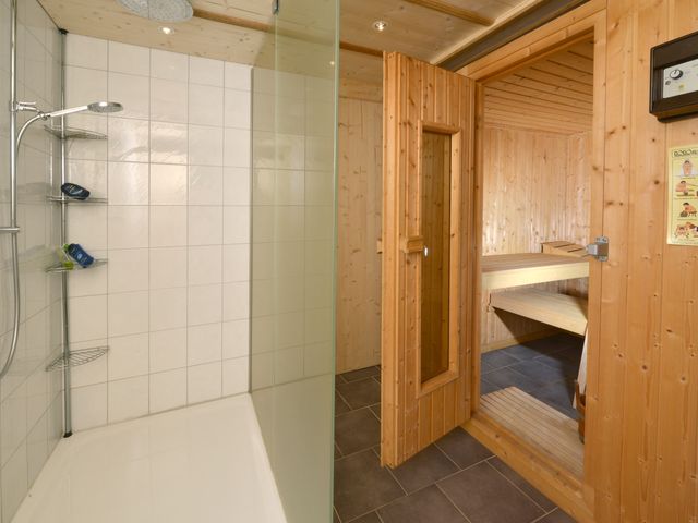 Almhütte in Reit im Winkel WID-BRD